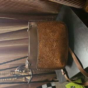 Justin leather purse